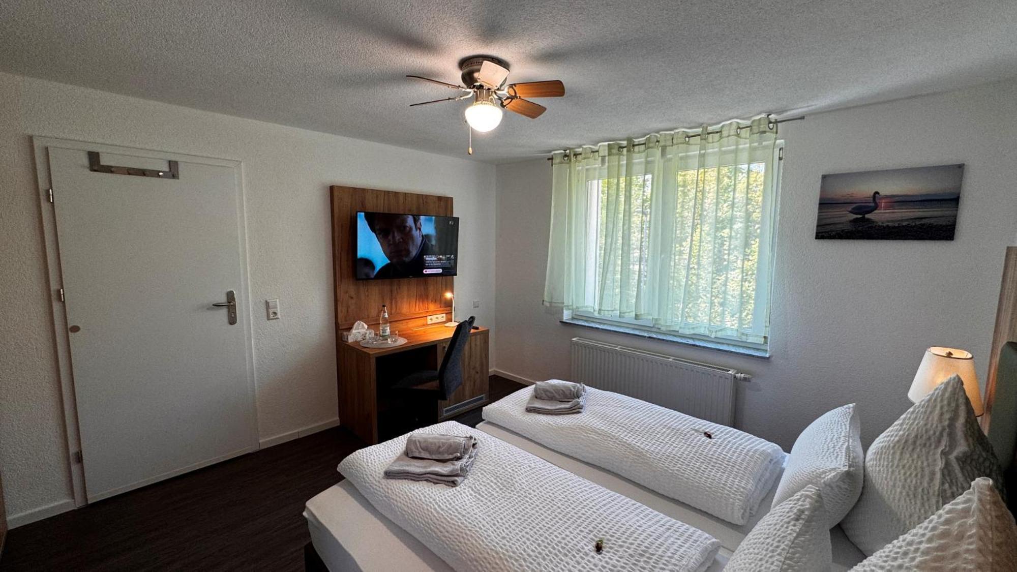 Uhldingen-Mühlhofen Bodensee Sunshine Zimmer & Apts. מראה חיצוני תמונה