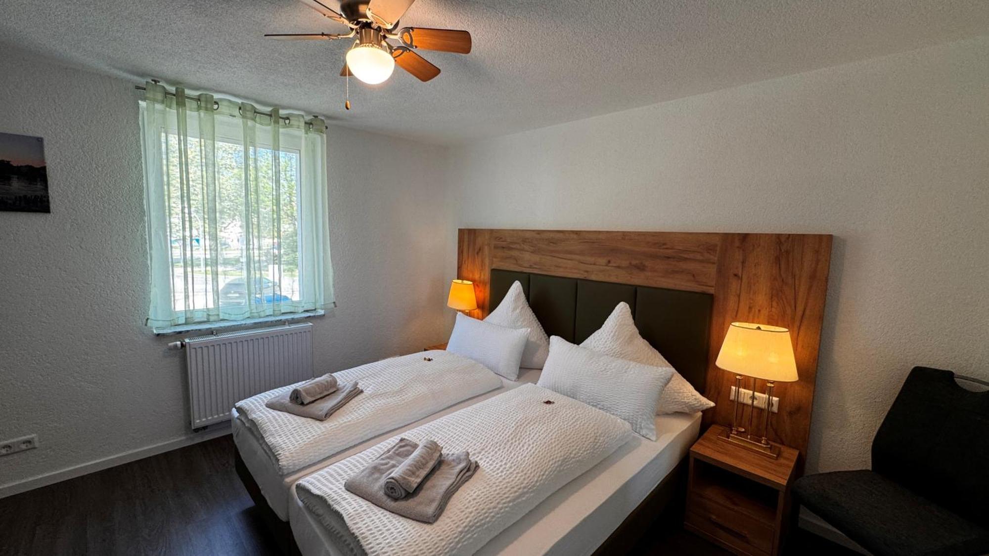 Uhldingen-Mühlhofen Bodensee Sunshine Zimmer & Apts. מראה חיצוני תמונה